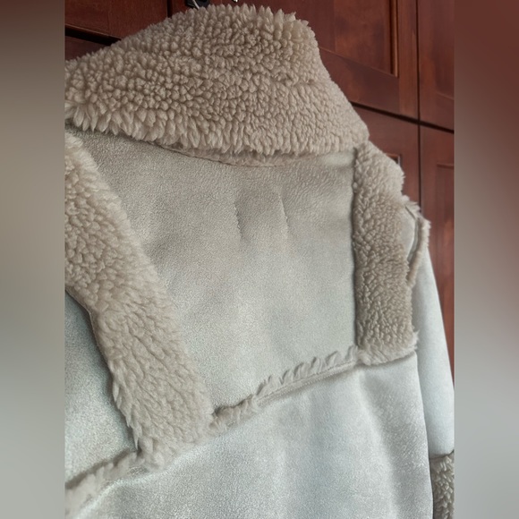 Shearling jacket by SaintArt NWT - Picture 5 of 12